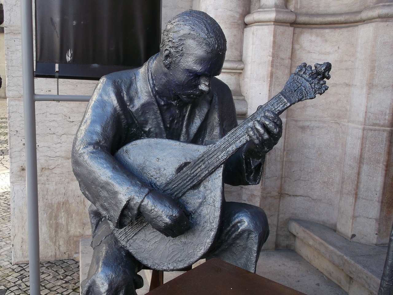 Best fado vadio is not in Bairro Alto